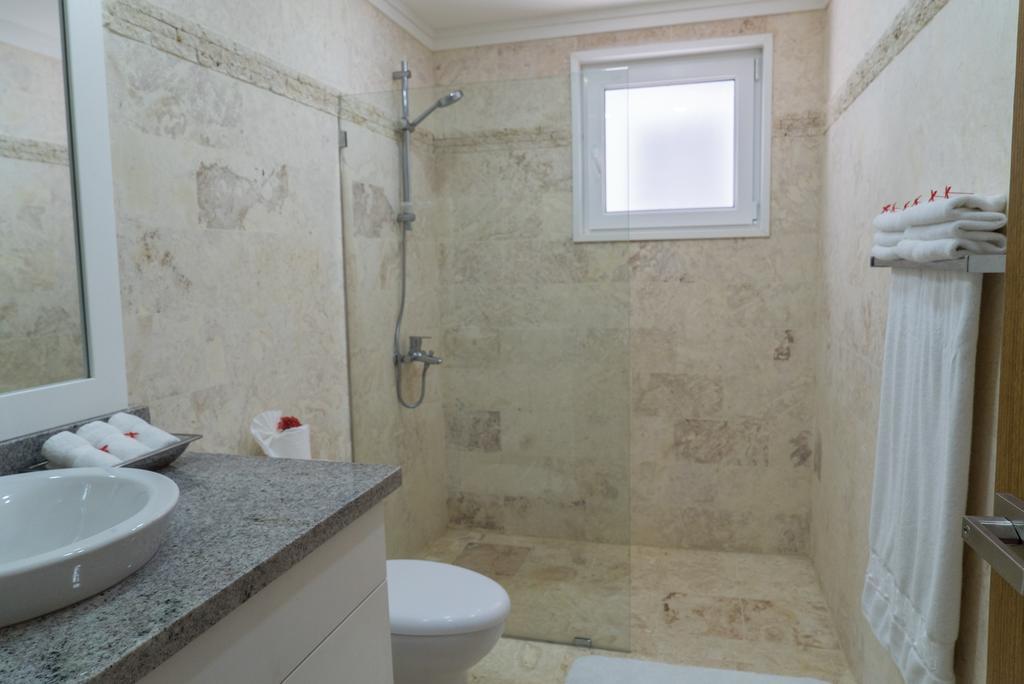 3Br / 3Ba Modern Paradise Loft Condo In Gated Community W/ Daily Housekeeping Sosúa Kültér fotó