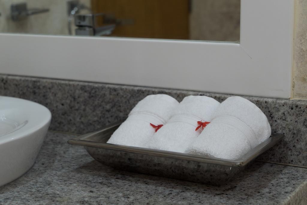 3Br / 3Ba Modern Paradise Loft Condo In Gated Community W/ Daily Housekeeping Sosúa Kültér fotó